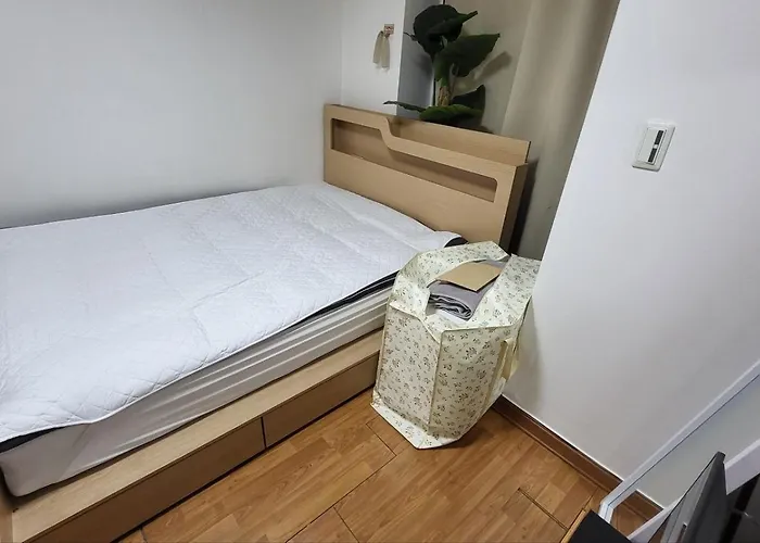 Daire 2-2508 #gangnam Stn, 5-min #yeoksam Stn, 3-min #ott #concierge Gangnam Managed *