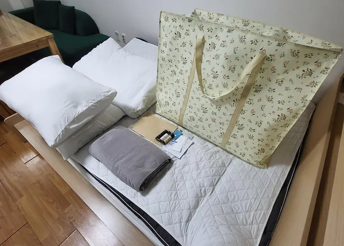 2-2508 #gangnam Stn, 5-min #yeoksam Stn, 3-min #ott #concierge Gangnam Managed Seul